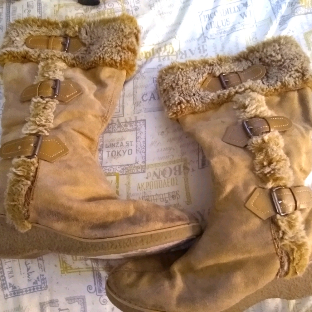 Lower Eastside platform boots